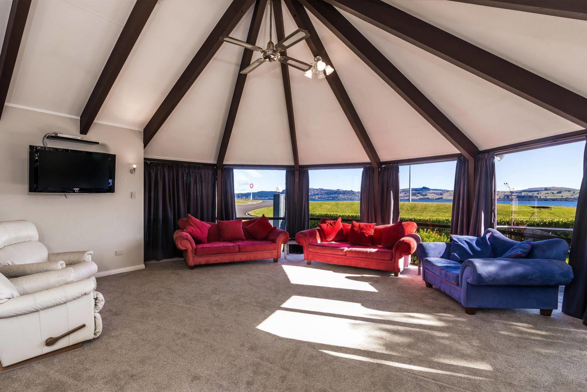 Accent On Taupo Motor Lodge Ngoại thất bức ảnh